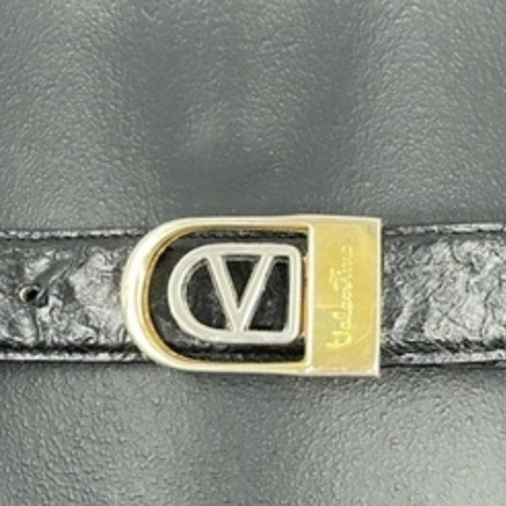 ▪️Valentino Garavani 'V' Leather Belt▪️